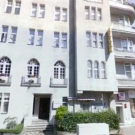 Hotell Bellevue Am Kurfuerstendamm 3*