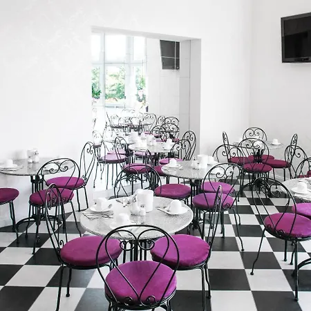 Hotell Bellevue Am Kurfuerstendamm 3*