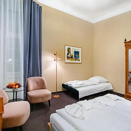 Hotel Bellevue Am Kurfuerstendamm 3*