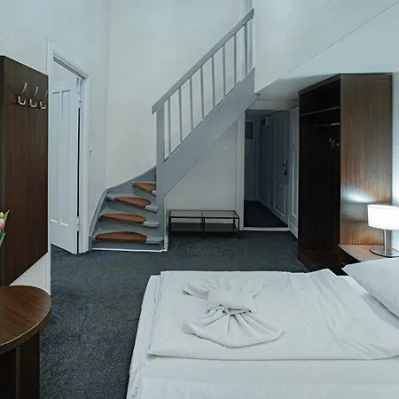 Szálloda Bellevue Am Kurfuerstendamm 3*