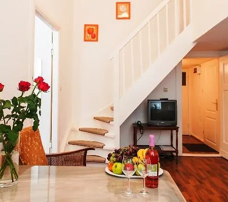 Bellevue Am Kurfuerstendamm מלון 3*